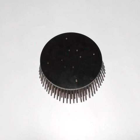 Светодиодная лампочка цилиндрический экструдированный радиатор